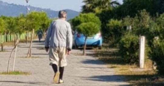 Kush po e kërcënon plakun dixhital?! Pensionist Berisha përplaset ashpër me SHBA për t’i dhënë rëndësi vetes Kush po e kërcënon plakun dixhital?! Pensionist Berisha përplaset ashpër me SHBA për t’i dhënë rëndësi vetes