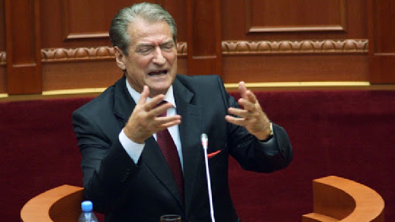 25 fakte madhore: Pse anti-amerikanizmi Berishës, ka infektuar gjysmën e popullit shqiptar?! 25 fakte madhore: Pse anti-amerikanizmi Berishës, ka infektuar gjysmën e popullit shqiptar?!