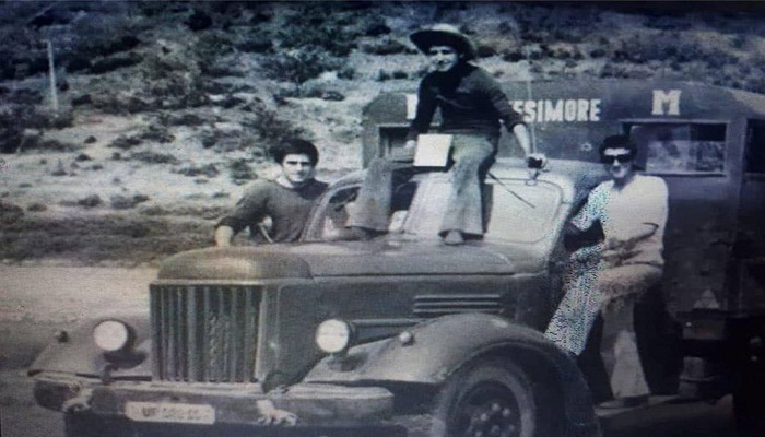 Sa muaj kurs duhet të bëje me këtë makinë që të merrje patentë shoferi jo… karrocieri?!