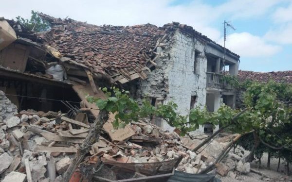 VIDEO/ Tërmeti i fuqishëm regjistrohet në Turqi, nuk ka viktima, vetëm dëme materiale