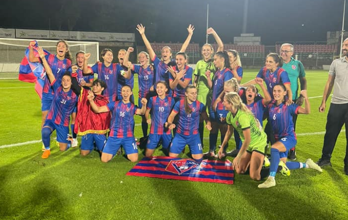 Kaluan Ferencvaros dhe janë në play-off të Champions, Armand DUKA uron Vllazninë: Arritje e jashtëzakonshme dhe burim frymëzimi Kaluan Ferencvaros dhe janë në play-off të Champions, Armand DUKA uron Vllazninë: Arritje e jashtëzakonshme dhe burim frymëzimi