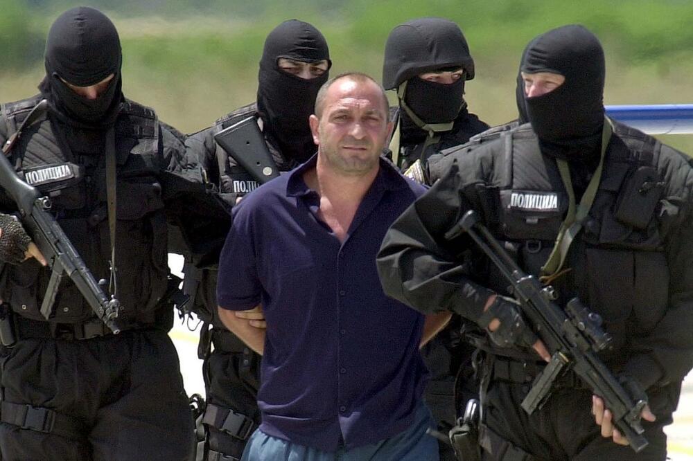 Zbulohen detaje të reja nga ekzekutimi i shqiptarit të famshëm: Mbreti i Prostitucionit iu dorëzua vdekjes, ja amaneti që i la familjes Zbulohen detaje të reja nga ekzekutimi i shqiptarit të famshëm: Mbreti i Prostitucionit iu dorëzua vdekjes, ja amaneti që i la familjes