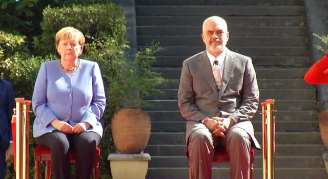 Kreshnik Spahiu: Pse Vizita e Merkel është sukses për Tiranën Kreshnik Spahiu: Pse Vizita e Merkel është sukses për Tiranën