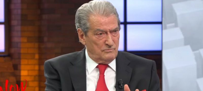 Saliu jep leksione me veprat që e shpallën “non grata”: Dilni ditë e natë në protesta e revolta kështu mund të riktheheni në pushtet! S’do të ketë zgjedhje të tjera nëse opozita nuk…