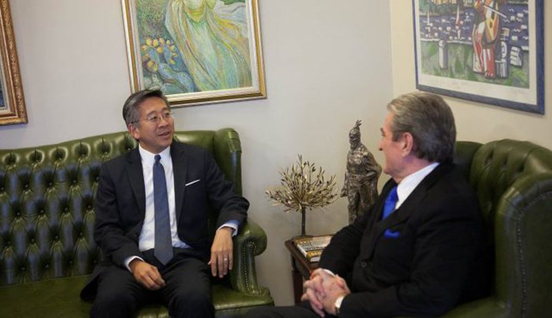 Plas brenda PD-së! Sali Berisha zbulon dosjen që i solli në zyrë Donald Lu për ‘të fundosur’ Lulzim Bashën