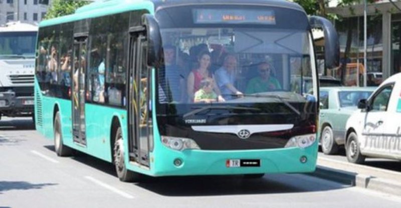 Bashkia e Tiranës i heq licencën kompanisë që menaxhon linjën e Unazës, Veliaj bën deklaratën e fortë: Paralajmërim edhe për linjat e tjera, po i vëzhgojmë me shumë imtësi Bashkia e Tiranës i heq licencën kompanisë që menaxhon linjën e Unazës, Veliaj bën deklaratën e fortë: Paralajmërim edhe për linjat e tjera, po i vëzhgojmë me shumë imtësi