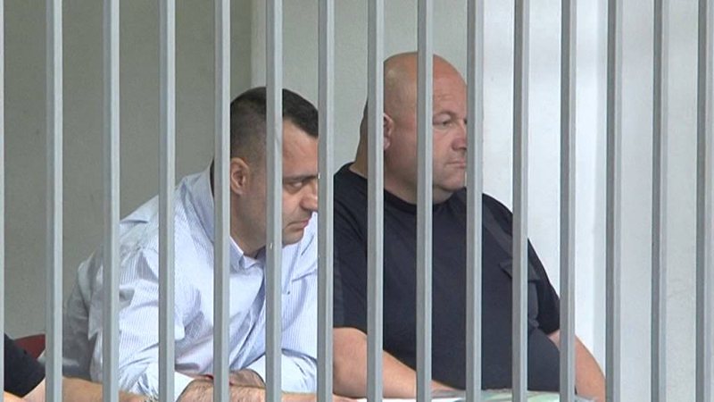 Çfarë ndodhi? Rrugët e Tiranës ‘blindohen’ nga policia: Dritan Dajti transportohet me urgjencë nga burgu i Peqinit në spitalin ‘Nënë Tereza’