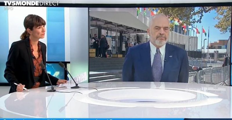Dënimi i Adriatik Llallës/ Reagon për herë të parë Edi Rama dhe flet për mediat franceze nga Nju Jorku: Po bëjmë luftë të hapur kundër korrupsionit Dënimi i Adriatik Llallës/ Reagon për herë të parë Edi Rama dhe flet për mediat franceze nga Nju Jorku: Po bëjmë luftë të hapur kundër korrupsionit