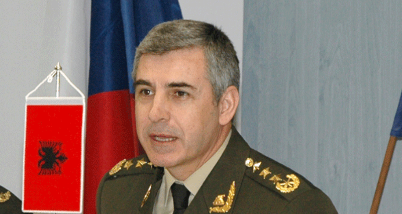 Luan Hoxha, personi kyç që rrezikon të dërgojë Berishën drejt SPAK: Gjenerali zbërthehet te amerikanët për aferën e Gërdecit