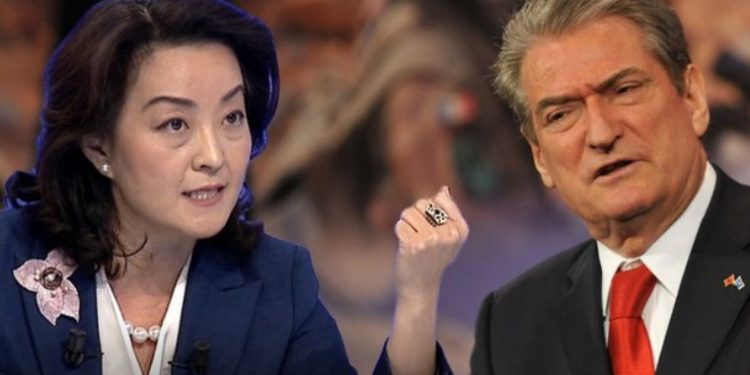 VIDEO/ “Non grata” e Berishës, momentet kulminante të përplasjes së tij me SHBA e Yuri Kim VIDEO/ “Non grata” e Berishës, momentet kulminante të përplasjes së tij me SHBA e Yuri Kim