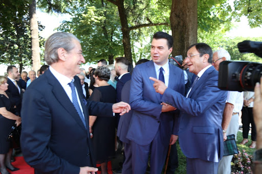 Berisha për Bashën:  Ai nuk kreu atëvrasje politike, por vrau Partinë Demokratike