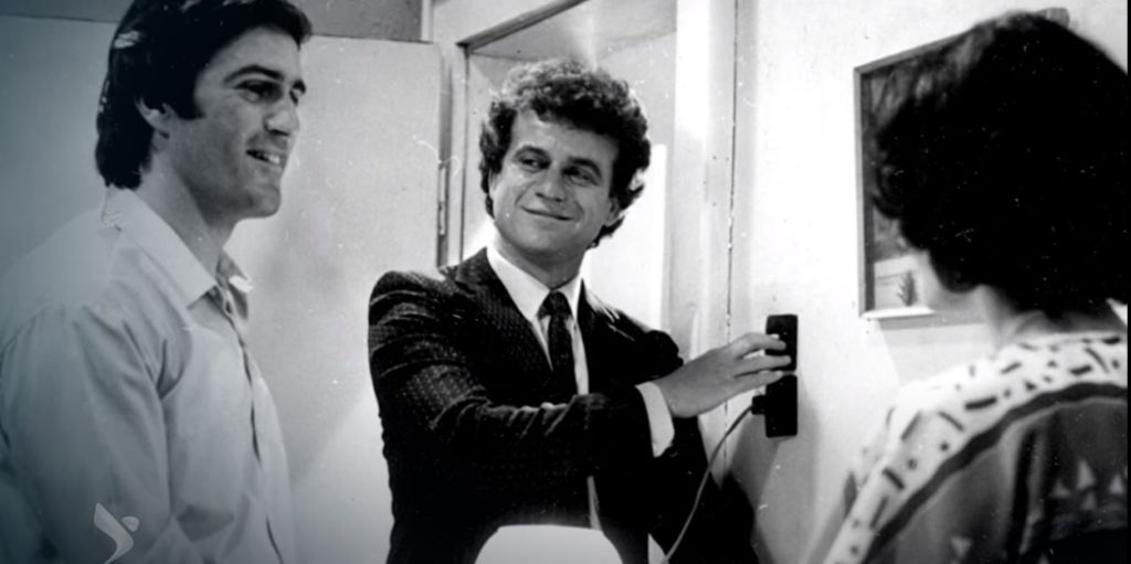 Rrëfimi i pazakontë i Bujar Asqeriut: Shoku i fëmijërisë më akuzoi se i kisha ngacmuar gruan në shtëpi Rrëfimi i pazakontë i Bujar Asqeriut: Shoku i fëmijërisë më akuzoi se i kisha ngacmuar gruan në shtëpi