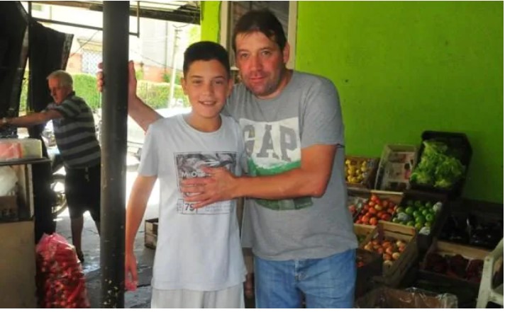 Dikur mrekullonte futbollin italian, sot vuan për bukën e gojës: Humba 14 milionë dollarë pasuri me femra dhe baste Dikur mrekullonte futbollin italian, sot vuan për bukën e gojës: Humba 14 milionë dollarë pasuri me femra dhe baste