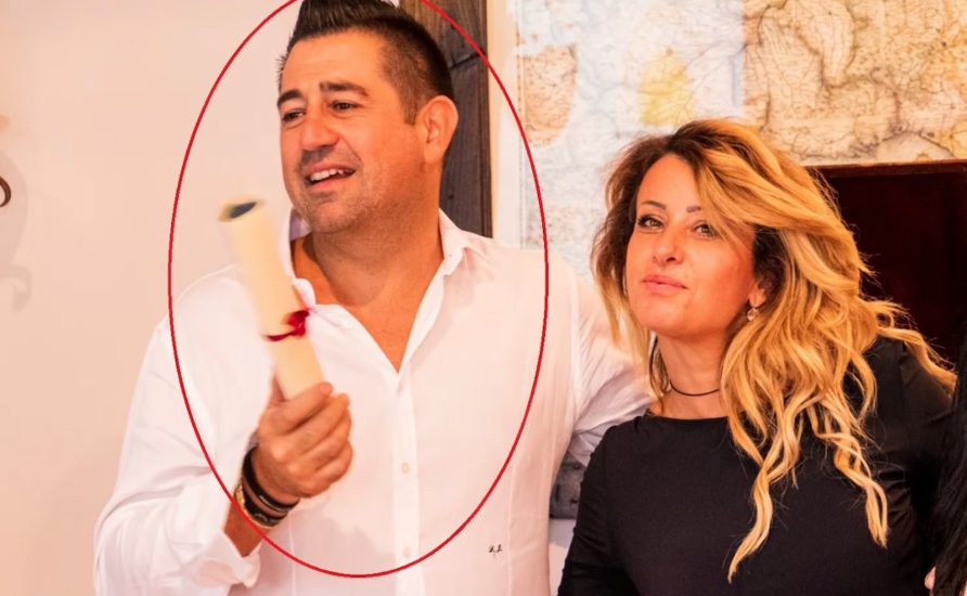 Nga zhdukja, makina e djegur dhe eshtrat, te gomonia në det ku rrezikoi mbytjen: Pse Davide Pecorelli sajoi vdekjen makabre në Shqipëri Nga zhdukja, makina e djegur dhe eshtrat, te gomonia në det ku rrezikoi mbytjen: Pse Davide Pecorelli sajoi vdekjen makabre në Shqipëri