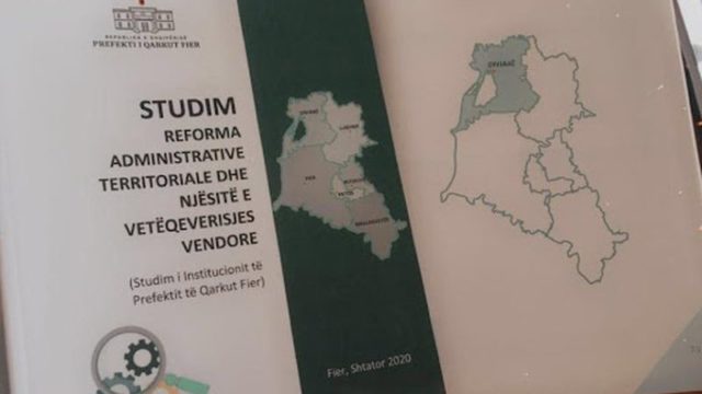 Reforma territoriale, dy objektivat e PS-PD: Shkrirja e 12 qarqeve dhe zgjedhje të parakohshme për bashkitë Reforma territoriale, dy objektivat e PS-PD: Shkrirja e 12 qarqeve dhe zgjedhje të parakohshme për bashkitë