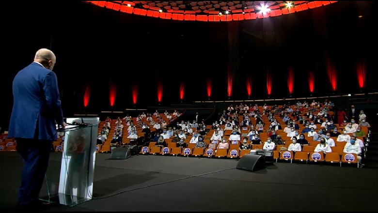 Rama: Grupet e privilegjuara brenda PS, struktura keqbërëse! Partia s’mund të jetë një moçal interesash Rama: Grupet e privilegjuara brenda PS, struktura keqbërëse! Partia s’mund të jetë një moçal interesash