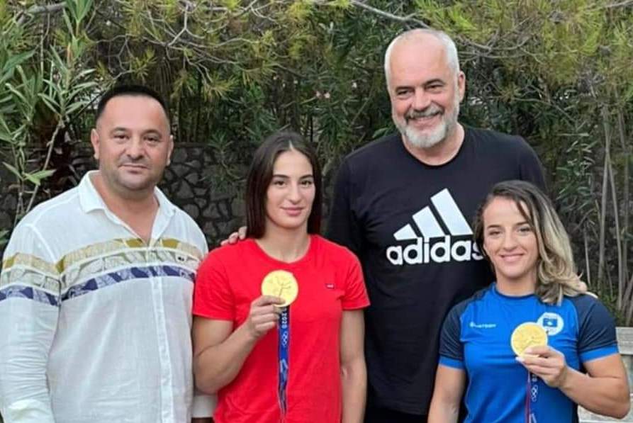 Rama i “vjedh” Kosovës dy medalistet e Lojërave Olimpike Rama i “vjedh” Kosovës dy medalistet e Lojërave Olimpike