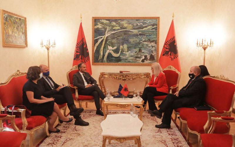 Soreca jep lajmin e mirë: Shqipëria i ka plotësuar të gjitha kushtet për nisjen e negociatave Soreca jep lajmin e mirë: Shqipëria i ka plotësuar të gjitha kushtet për nisjen e negociatave