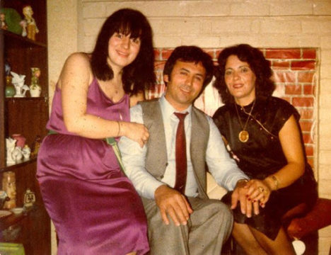 Dëshmia: E vërteta e ‘bandës Xhevdet Mustafa’ që erdhi në Shqipëri në shtatorin e ’82-it dhe historia e tre shqiptarëve të arratisur, që do vrisnin Enver Hoxhën Dëshmia: E vërteta e ‘bandës Xhevdet Mustafa’ që erdhi në Shqipëri në shtatorin e ’82-it dhe historia e tre shqiptarëve të arratisur, që do vrisnin Enver Hoxhën