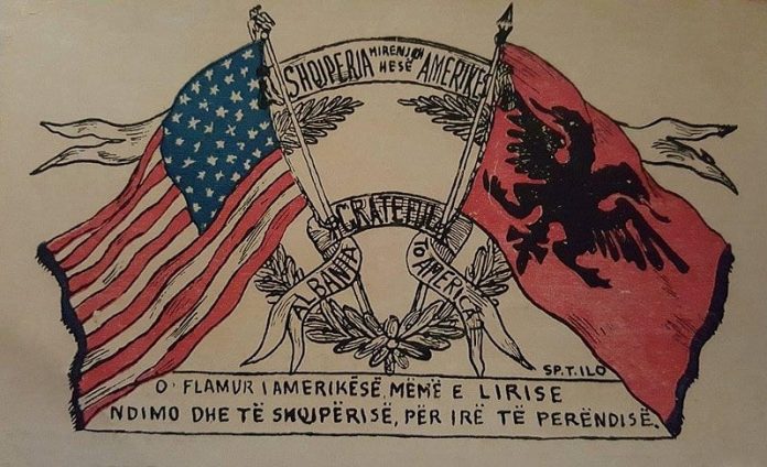 O flamur i Amerikës mëmë e lirisë ndihmo dhe të Shqipërisë për hirë të perëndisë! Kartolina e mirënjohjes shqiptare ndaj SHBA-ve e vitit të ri 1920 O flamur i Amerikës mëmë e lirisë ndihmo dhe të Shqipërisë për hirë të perëndisë! Kartolina e mirënjohjes shqiptare ndaj SHBA-ve e vitit të ri 1920