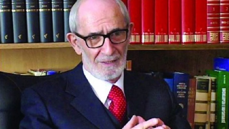 Rexhep Qosja: Nuk më lejon etika intelektuale, të sulmoj njeriun e rrëzuar, Sali Berisha!