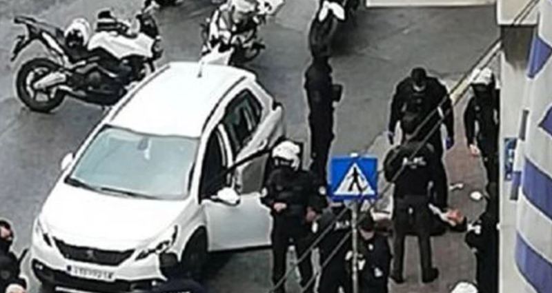 Dalin pamjet: Panik në Athinë, policia plagos një shqiptar! Zbardhet e gjithë skema