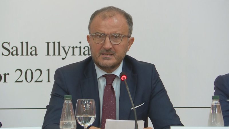 Bien kambanat për të ngelurit në veting: 23 emra nën hetim nga SPAK! BE kërkon thellim të hetimeve dhe konfiskim pasurish Bien kambanat për të ngelurit në veting: 23 emra nën hetim nga SPAK! BE kërkon thellim të hetimeve dhe konfiskim pasurish