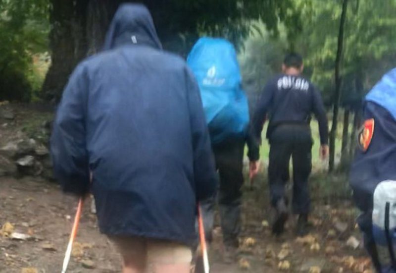 Policia gjen turistët belg të humbur prej orësh në Tropojë, njëri gjendet i plagosur Policia gjen turistët belg të humbur prej orësh në Tropojë, njëri gjendet i plagosur