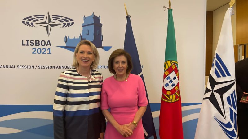 Mimi Kodheli merr pjesë në takimin vjetor të NATO, takon kryeparlamentaren e Dhomës së Përfaqësuesve të SHBA Nancy Pelosi Mimi Kodheli merr pjesë në takimin vjetor të NATO, takon kryeparlamentaren e Dhomës së Përfaqësuesve të SHBA Nancy Pelosi
