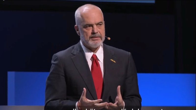 Mbajti fjalimin emocionues në Suedi për përkujtimin e Holokaustit, kryeministri Rama sfidohet publikisht nga gazetarja e njohur, përgjigjja e tij i surprizon të gjithë: Është e vështirë që…(VIDEO) Mbajti fjalimin emocionues në Suedi për përkujtimin e Holokaustit, kryeministri Rama sfidohet publikisht nga gazetarja e njohur, përgjigjja e tij i surprizon të gjithë: Është e vështirë që…(VIDEO)