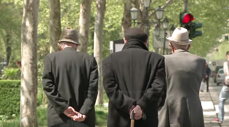 Detajet e reja, çdo pensionist do të përfitojë 5 mijë lekë bonus në fund të vitit, ja për cilat kategori pritet të ketë rritje pensioni gjatë 2022