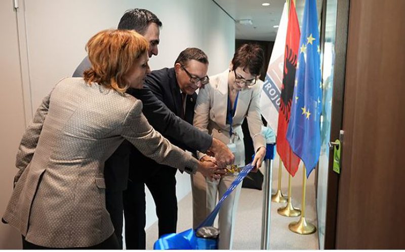 Ndodh për herë të parë! Shqipëria me zyrë në Eurojust, kush është prokurorja ndërlidhëse Ndodh për herë të parë! Shqipëria me zyrë në Eurojust, kush është prokurorja ndërlidhëse