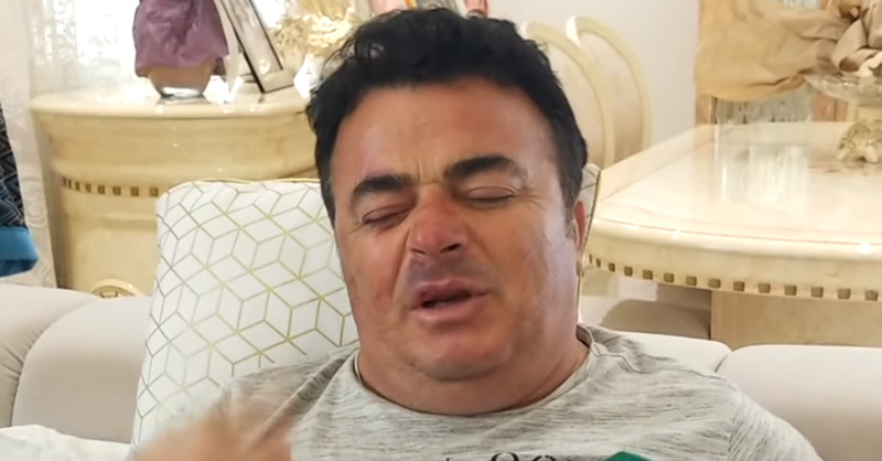 E dhunuan dhe i morën 100 mijë Euro, autorët u shtirën si efektivë për të grabitur shtëpinë! Biznesmeni Çangu bën deklaratën e fortë : O do i fundos unë ata që ma bënë, ose… E dhunuan dhe i morën 100 mijë Euro, autorët u shtirën si efektivë për të grabitur shtëpinë! Biznesmeni Çangu bën deklaratën e fortë : O do i fundos unë ata që ma bënë, ose…