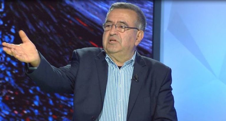 Fatos Klosi i përgjigjet Berishës: Saliu ka një problem të madh, madje shumë të madh, së bashku me familjen e tij Fatos Klosi i përgjigjet Berishës: Saliu ka një problem të madh, madje shumë të madh, së bashku me familjen e tij