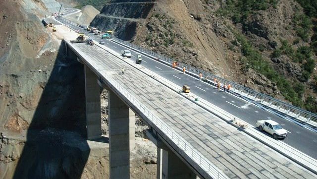 Rama njofton datën kur do të hapet Rruga e Arbrit Rama njofton datën kur do të hapet Rruga e Arbrit