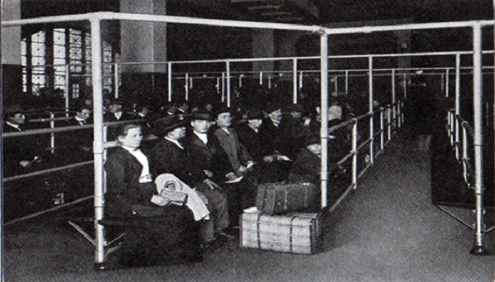 Si udhëtonin shqiptarët drejt Amerikës nga viti 1876 ?! Si udhëtonin shqiptarët drejt Amerikës nga viti 1876 ?!