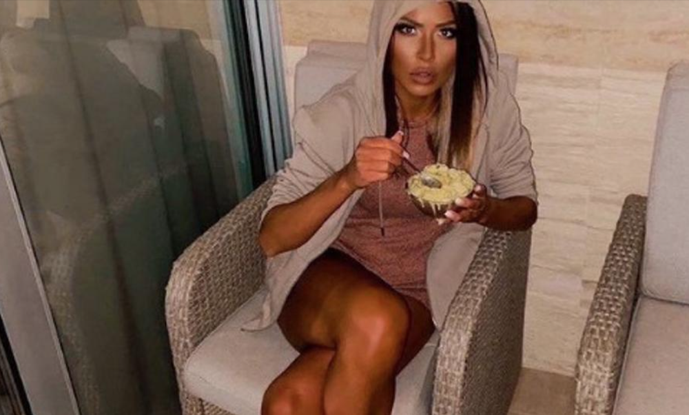 Skandali me zyrtaren serbe, komploti për vrasje dhe fotot intime që i kishte dërguar një ministri Skandali me zyrtaren serbe, komploti për vrasje dhe fotot intime që i kishte dërguar një ministri