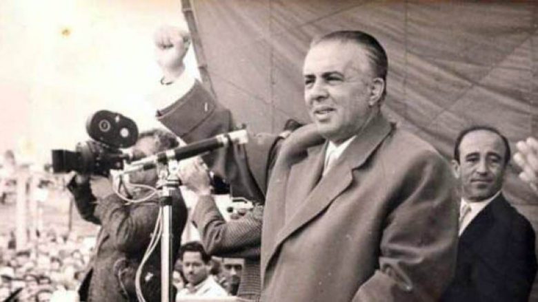 Enver Hoxha në vitin 1983: “Janë të paturpshëm fare këta grekët”!