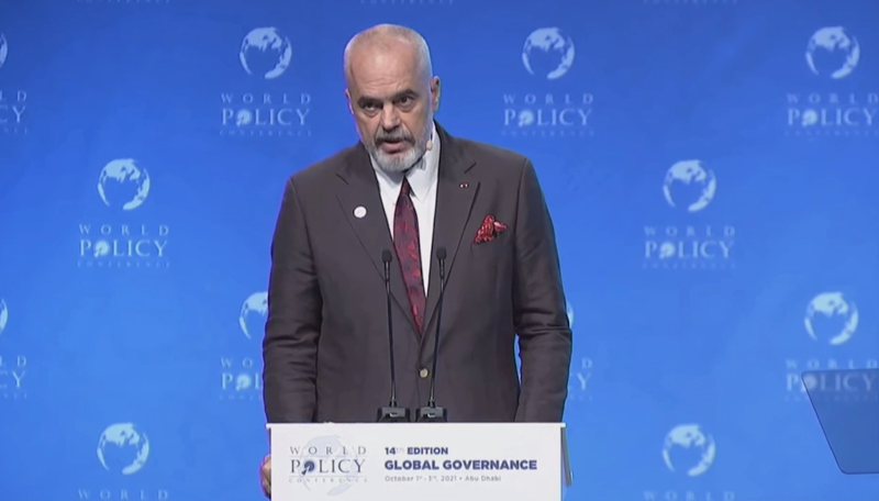 “Emiratet treguan solidaritet pas tërmetit”, Rama: Ja pse ua hapëm dyert afganëve “Emiratet treguan solidaritet pas tërmetit”, Rama: Ja pse ua hapëm dyert afganëve