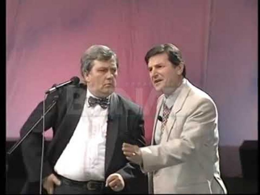 Amaneti i prindërve të mi: “Të gjej eshtrat e vëllait”! Drama e jetës e aktorit të njohur Amaneti i prindërve të mi: “Të gjej eshtrat e vëllait”! Drama e jetës e aktorit të njohur