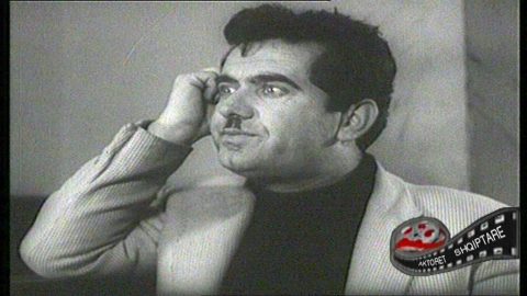 Skënder Sallaku, aktori i 1000 roleve Skënder Sallaku, aktori i 1000 roleve