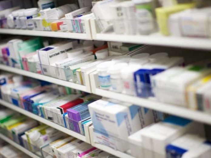 Shisnin ilaçe kontrabandë gjatë pandemisë, Gjykata liron nga burgu 6 të akuzuarit Shisnin ilaçe kontrabandë gjatë pandemisë, Gjykata liron nga burgu 6 të akuzuarit