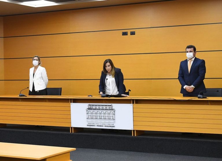 Gjyqtari me 500 mijë USD pasuri të paligjshme: Prokuroria i mbylli dosjen, KLD-ja e shpëtoi nga shkarkimi Gjyqtari me 500 mijë USD pasuri të paligjshme: Prokuroria i mbylli dosjen, KLD-ja e shpëtoi nga shkarkimi