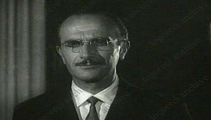 9 tetor 2015 u nda nga jeta aktori Lazër Vlashi (1919 – 2015), e kujtojmë me nderim e respekt 9 tetor 2015 u nda nga jeta aktori Lazër Vlashi (1919 – 2015), e kujtojmë me nderim e respekt