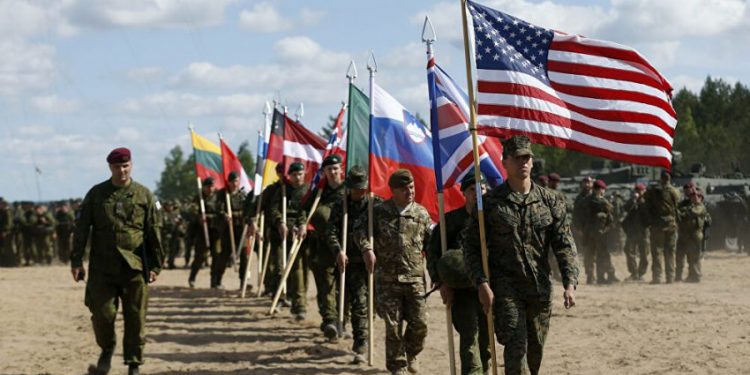 15 vjet në NATO! Merita e Berishës:  Ardhja e tij në pushtet një rrezik që e detyroi Aleancën… të “futej” në Shqipëri