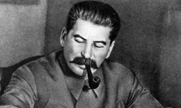 Historia e vërtetë e vdekjes së Stalinit Historia e vërtetë e vdekjes së Stalinit