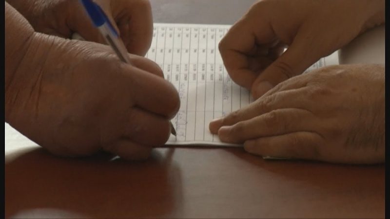 Rama sërish thirrje për emigrantët në Greqi: Zarfat duhen kthyer, më 11 maj nuk zgjidhet partia që qeveris, por fuqia e Shqipërisë për negociatat dhe anëtarësimin në BE