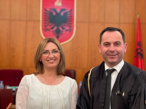 Gjykata Kushtetuese merr vendimin, rrëzohen pretendimet e Metës dhe opozitës: Votimet e 30 qershorit të ligjshme Gjykata Kushtetuese merr vendimin, rrëzohen pretendimet e Metës dhe opozitës: Votimet e 30 qershorit të ligjshme