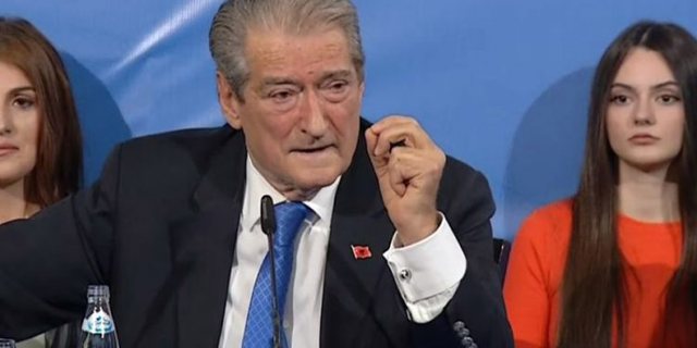 Publikohet dokumenti që nxjerr zbuluar mashtrimin e madh të Sali Berishës Publikohet dokumenti që nxjerr zbuluar mashtrimin e madh të Sali Berishës