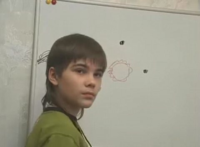 “Jeta njerëzore do të ndryshojë kur të hapet…”! Shkencëtari 11-vjeçar me njohuri gjeniale ka habitur profesorët: Jam nga Marsi por rilinda në tokë për t’ju shpëtuar nga apokalipsi